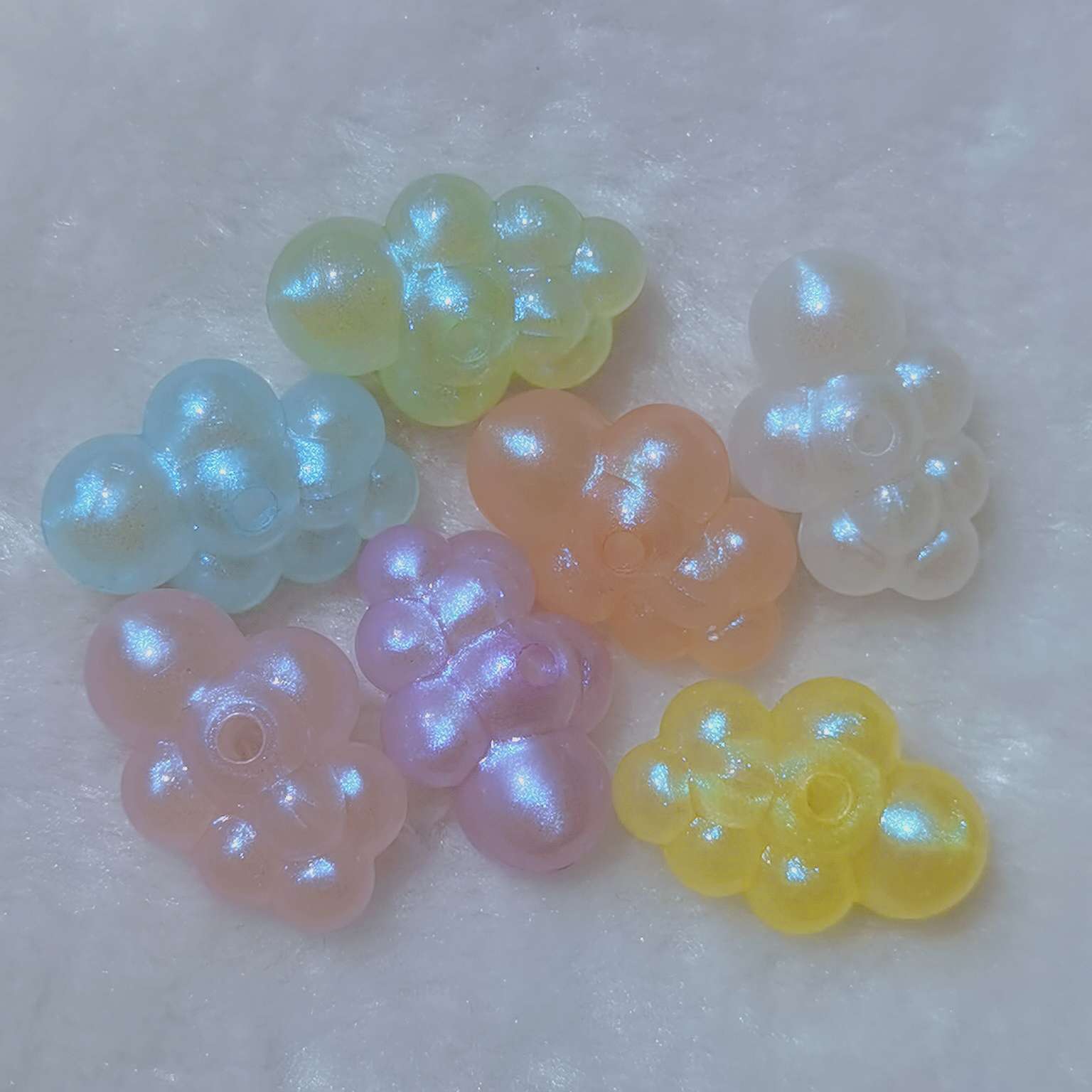 Acrylic cloud Mermaid Girl luminous cloud phone pendant accessory bracelet mobile phone pendant Specification image