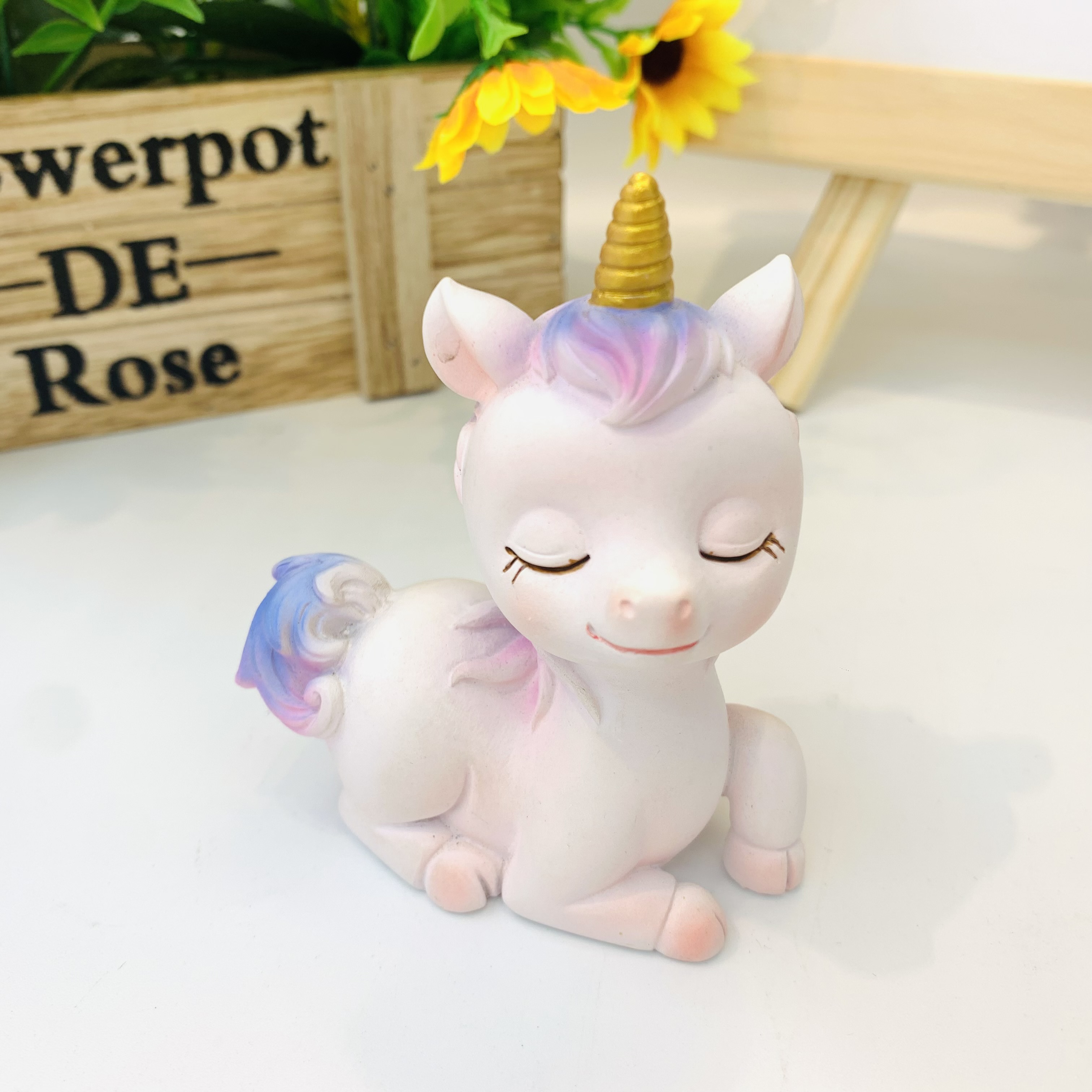 树脂独角兽/小情侣产品图