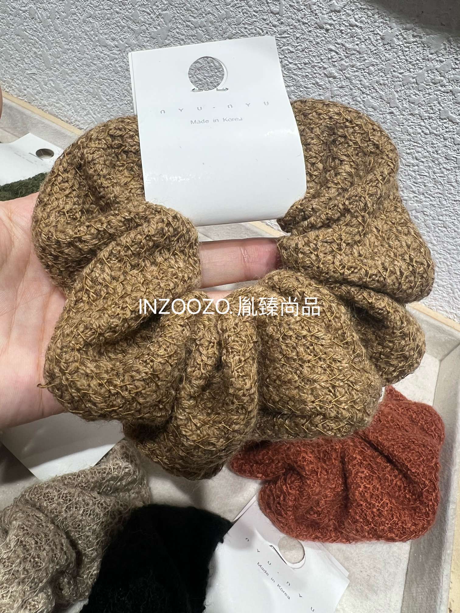 Soft and glutinous knitted hair bands for autumn and winter, gentle and elegant, sweet and beautiful hair ties detail image 5