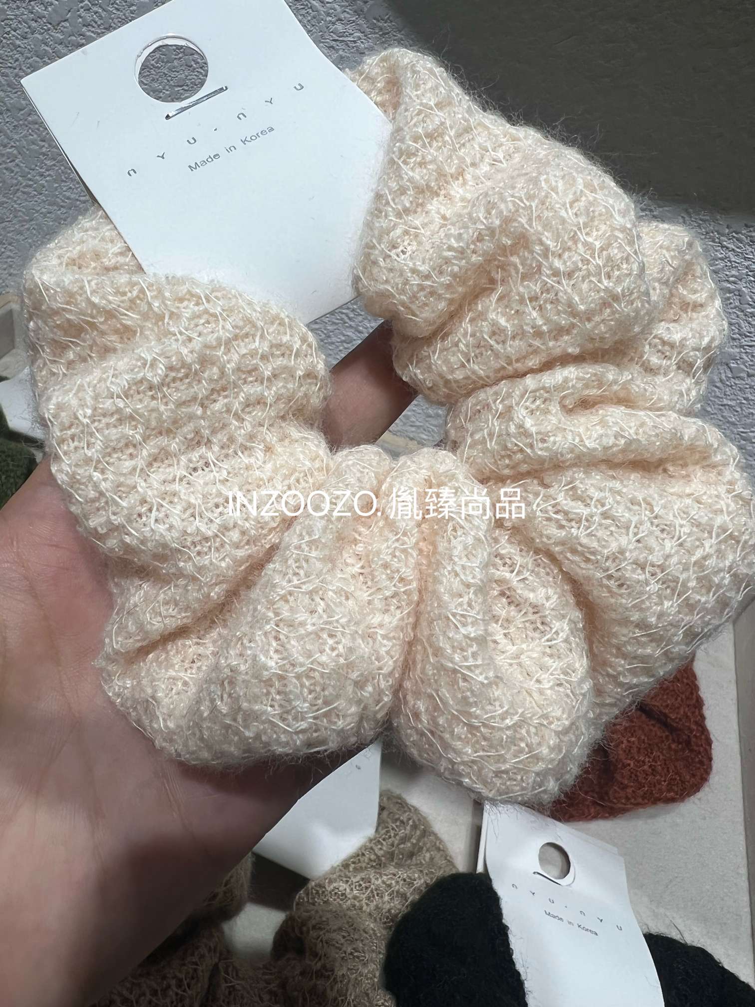 Soft and glutinous knitted hair bands for autumn and winter, gentle and elegant, sweet and beautiful hair ties detail image 8