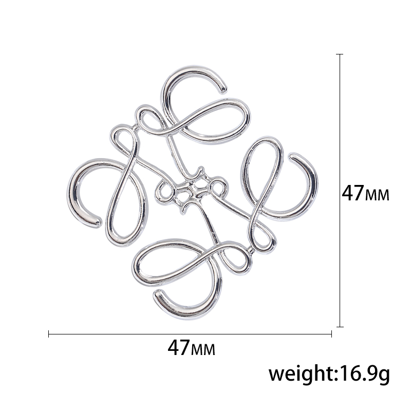 Factory direct sales of creative and light luxury Korean version new best-selling smooth brooches, light luxury creative retro brooches, simple and fashionable accessory pins in stock Application Scenario