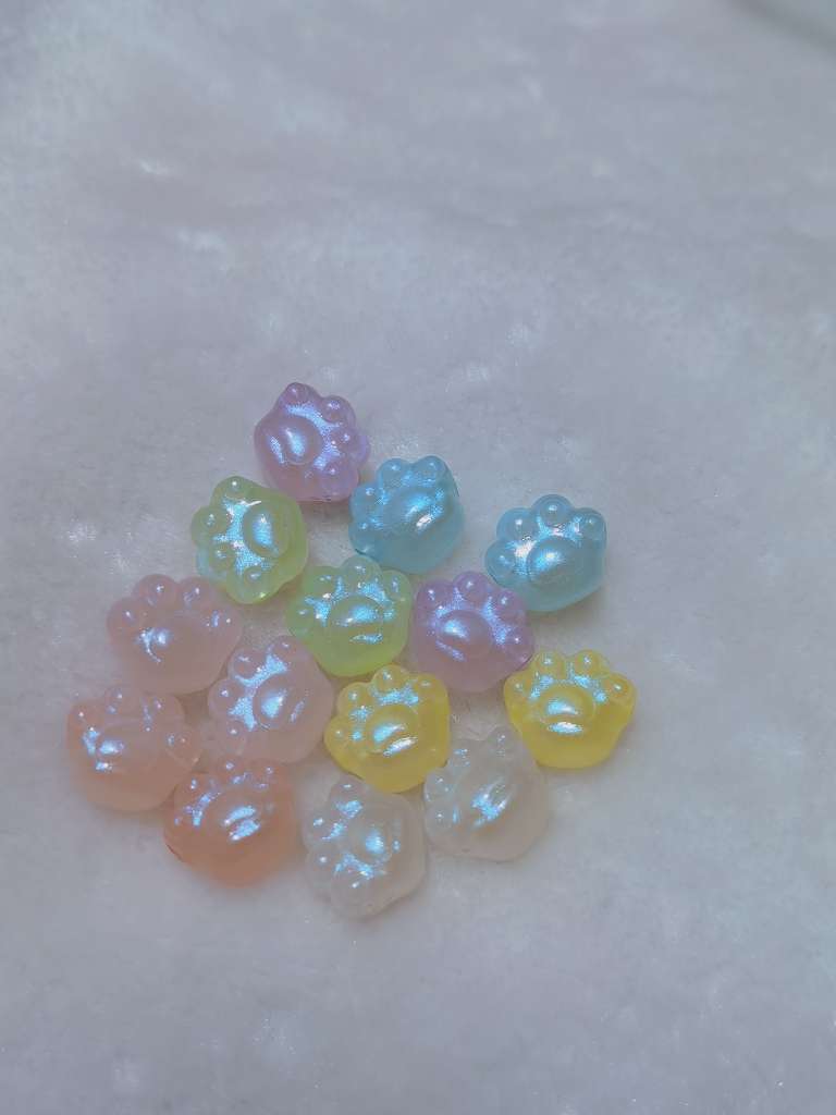 Acrylic Mermaid Girl luminous cat paw live-streaming bestseller bracelet, mobile phone pendant, Internet celebrity bestseller