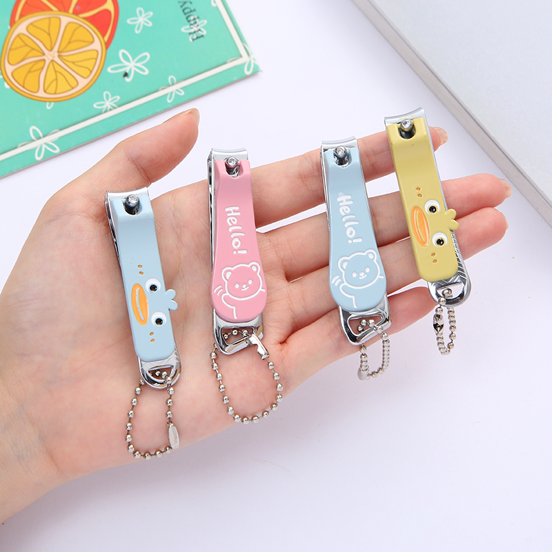 Creative cartoon nail clippers, flat-mouth nail clippers, portable home nail clippers, individual packaging, men's and women's nail trimming knives details Picture