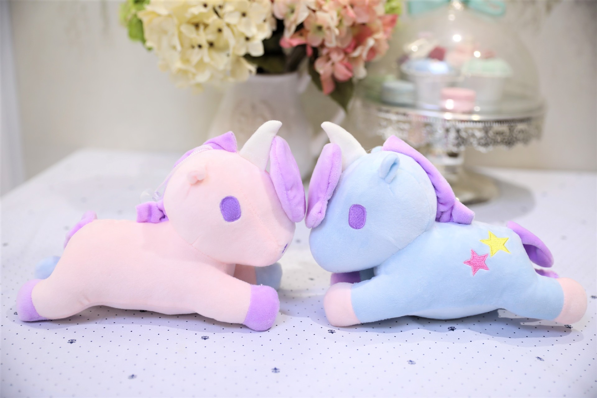 毛绒公仔、玩偶、娃娃实物图