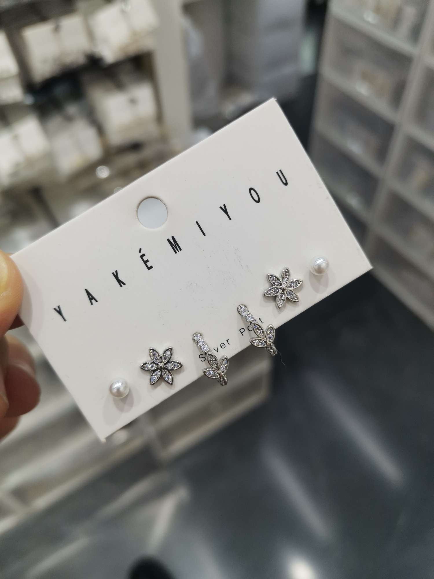 耳钉/耳环/耳饰产品图