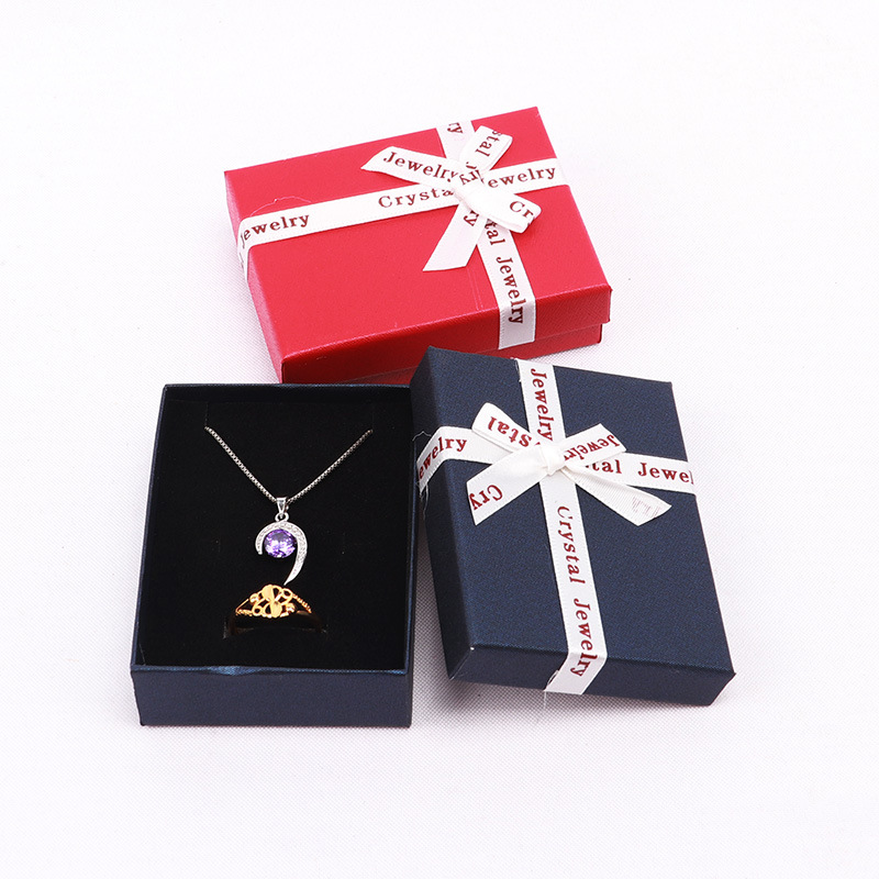 علب مجوهرات ذات ثلاثة ألوان، علب الأقراط، علب علب الهدايا Item Picture