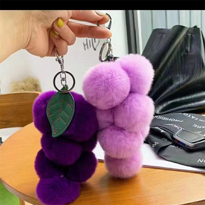 2022葡萄车钥匙挂件可爱毛绒狐狸毛球睡眠娃娃包包挂件钥匙配饰包包挂饰