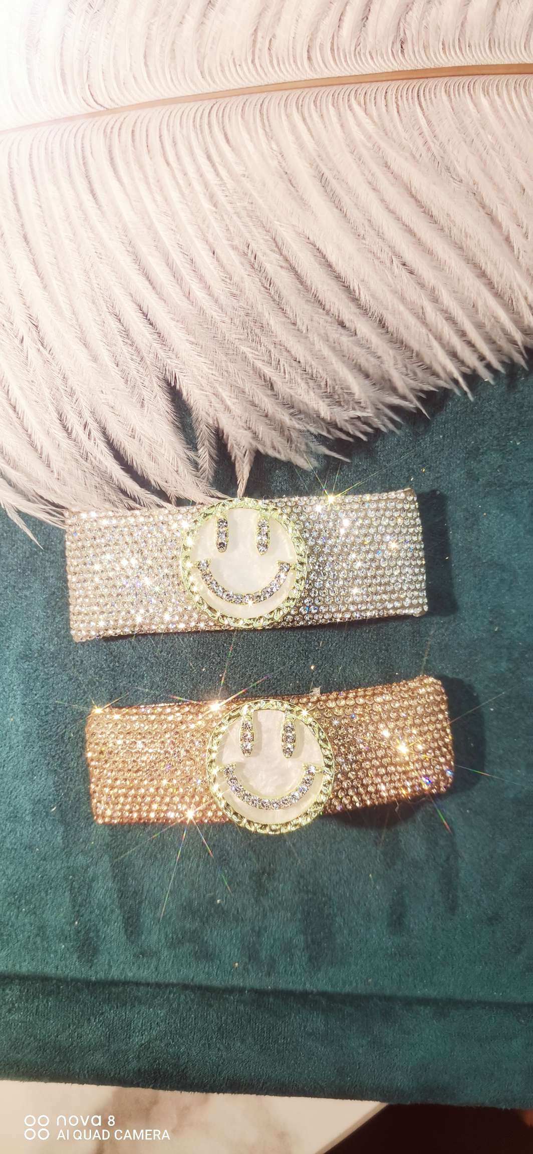 笑脸满钻掰掰夹