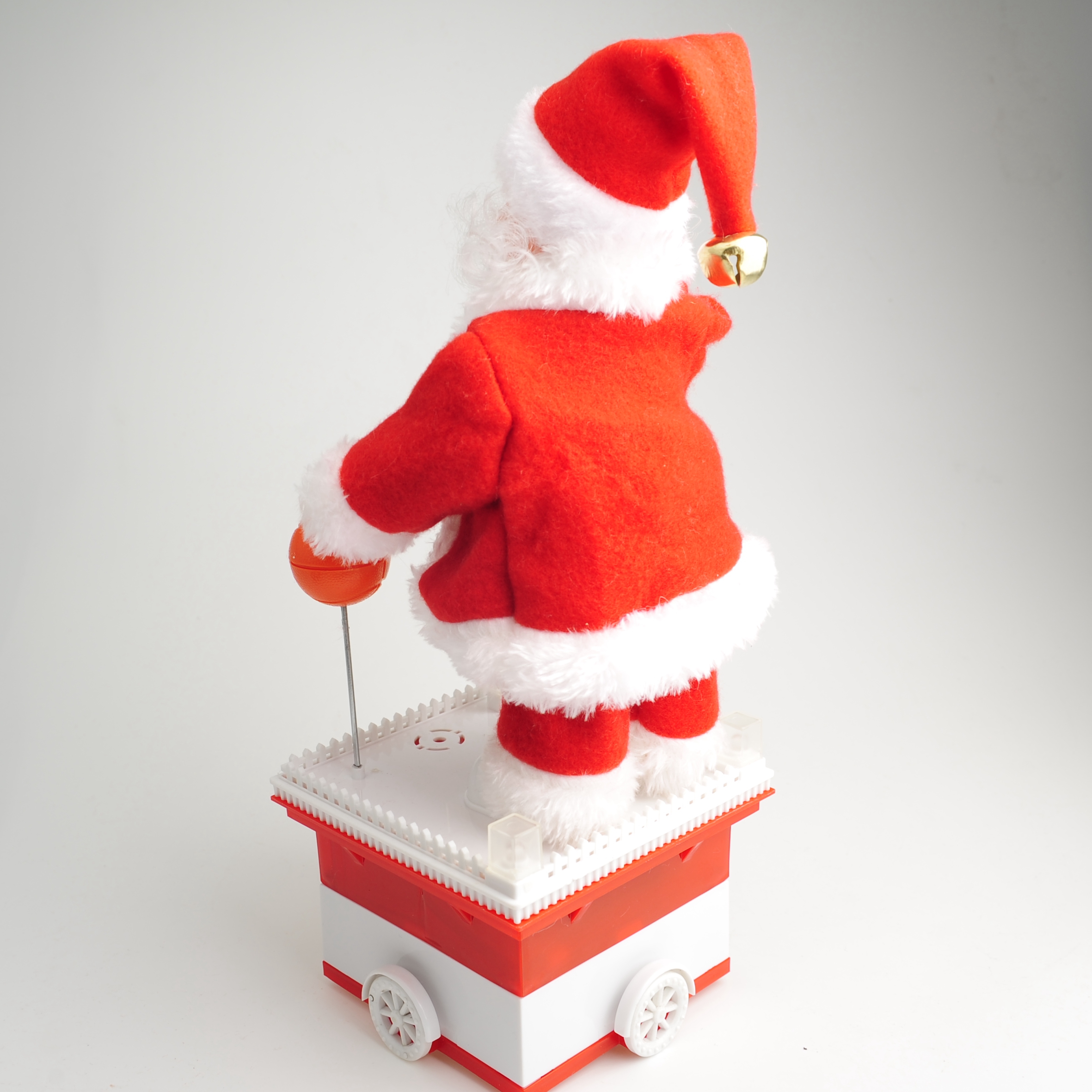 Creative new products, Christmas electric music swing, elderly people playing basketball, elderly ornaments, decorative items, gifts Specification image