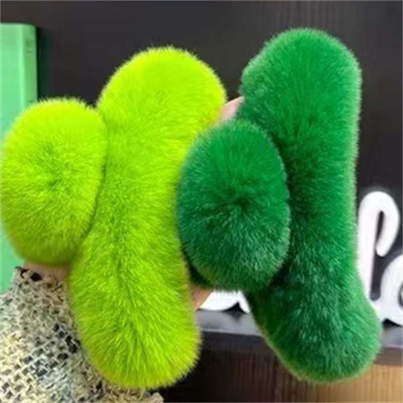 皮草/挂件/饰品细节图