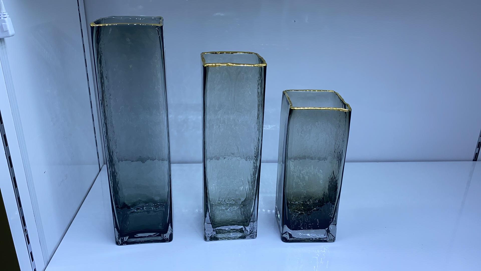 Beiyi Simple Handicrafts Gift - Gold-rimmed Glass Vase Handicrafts 16