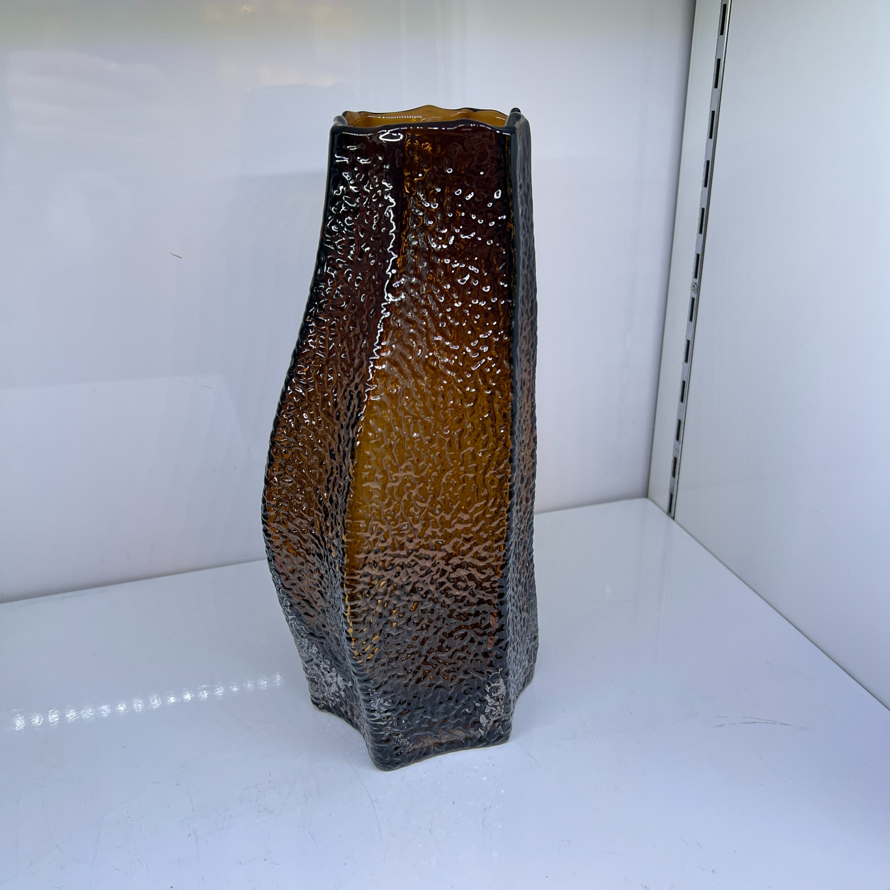 Beiyi Simple Handicrafts Gift Gold-rimmed Glass Vase Handicrafts 05