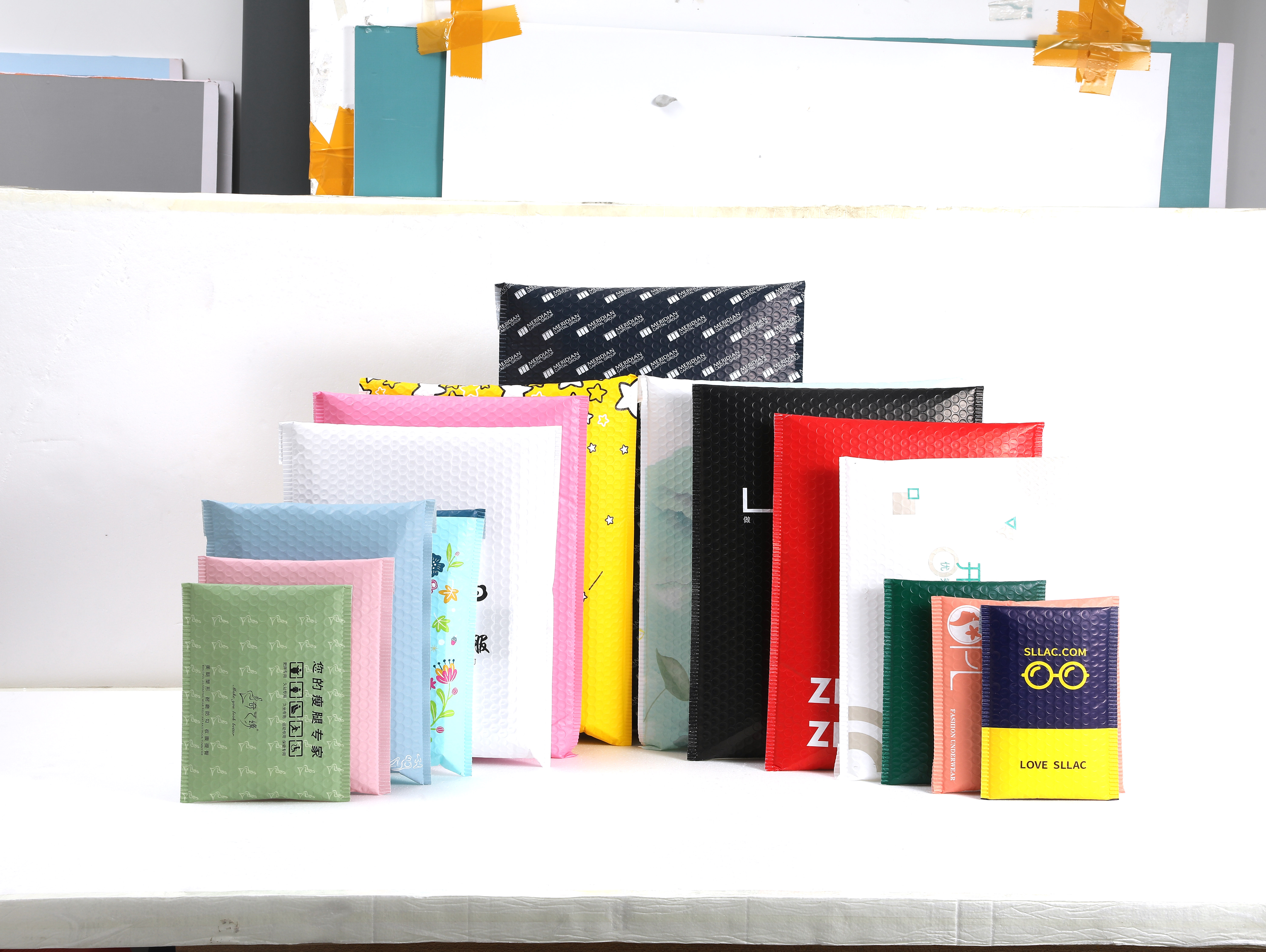 Sanhai Packaging has co-extruded film bubble envelope bags in stock, black thickened bubble bags, e-commerce packaging bags, factory production of foam bags, bubble bag wholesale. 1 Application Scenario