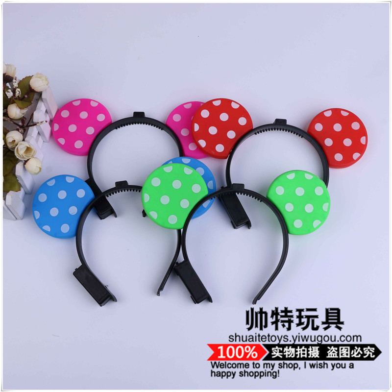 Polka dot glitter headband Application Scenario