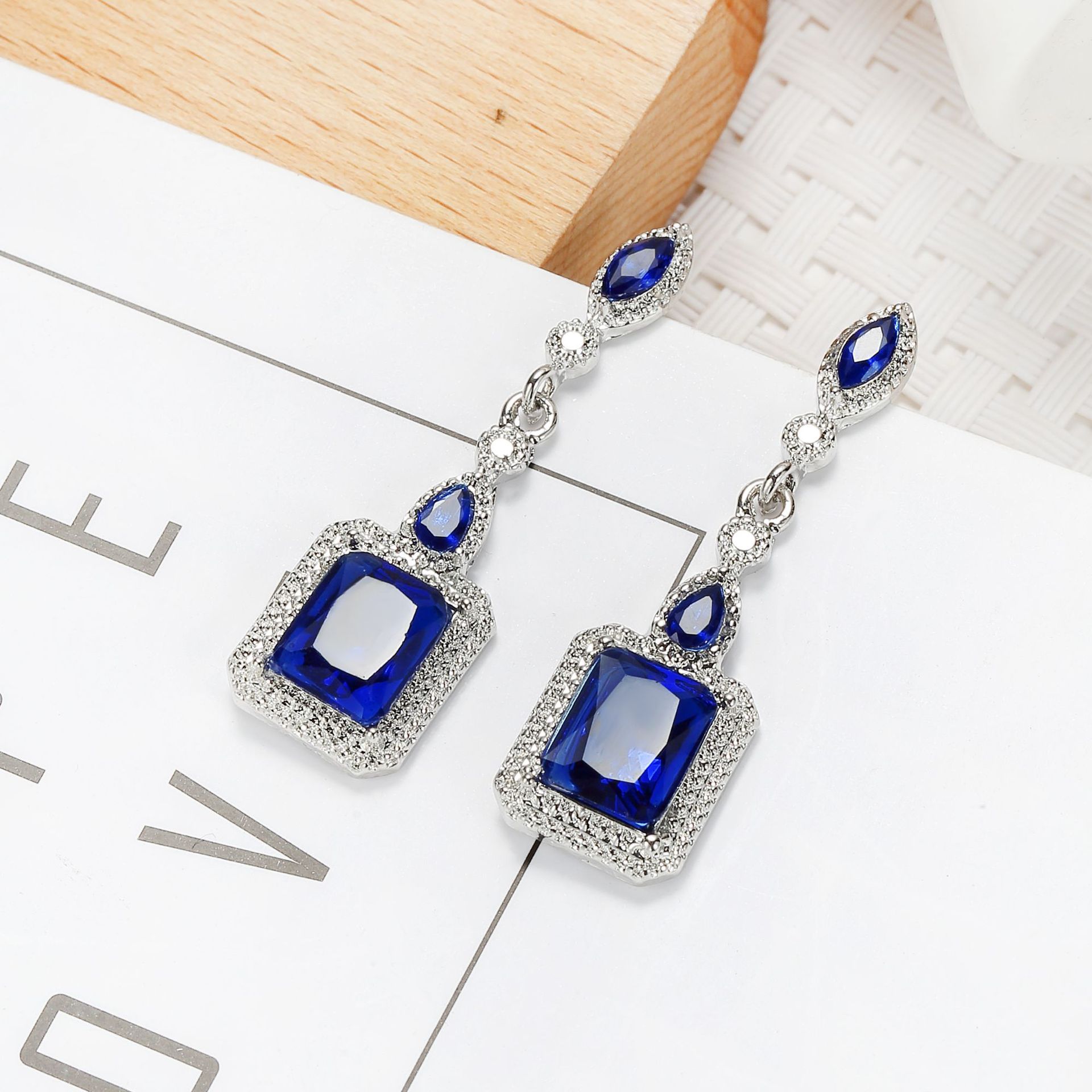 Cross-border best-selling new earrings, popular European and American earrings, zircon jewelry, sapphire blue long stud earrings for women detail image 7