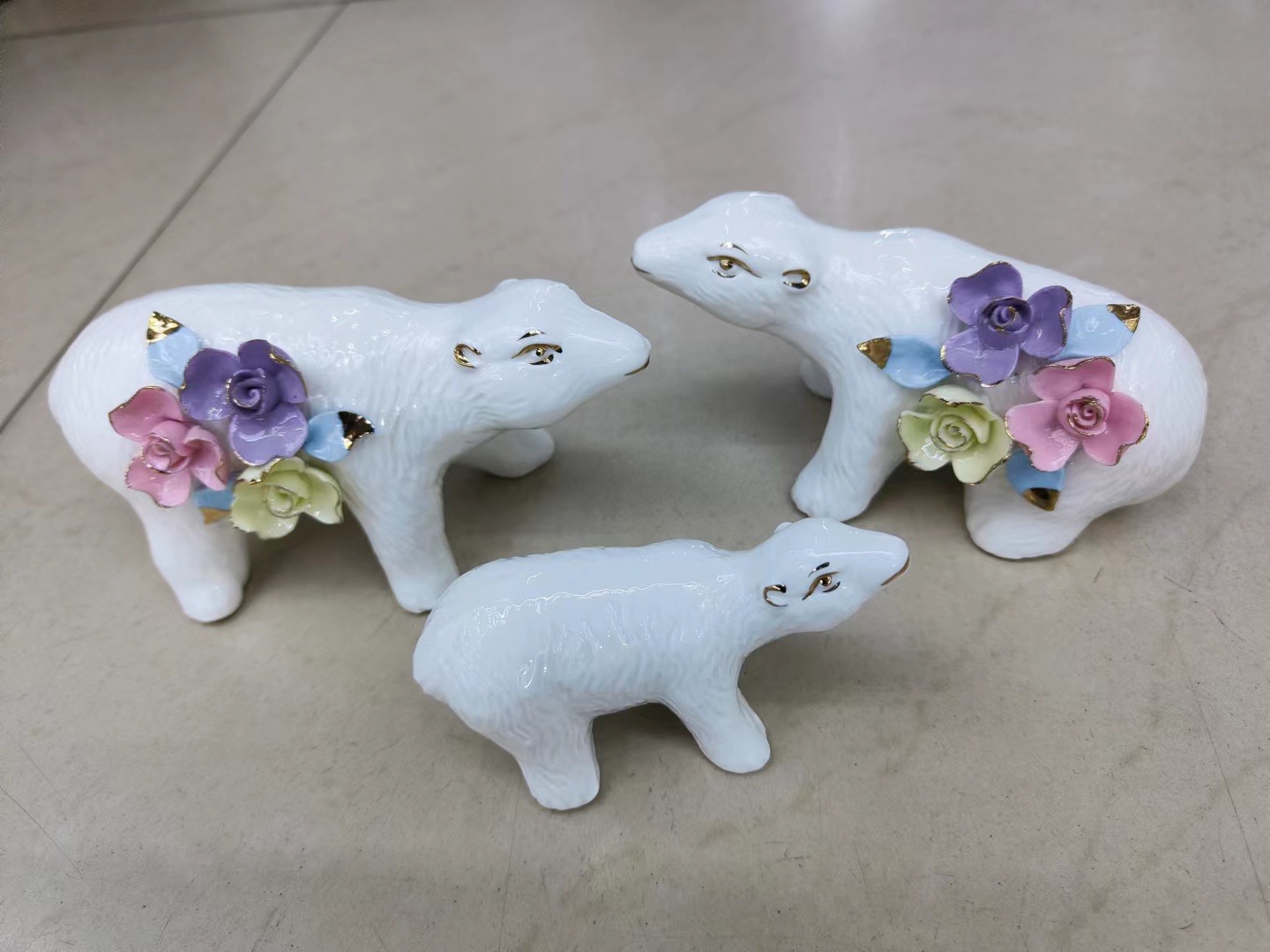 Ceramic small animal series ornaments 11