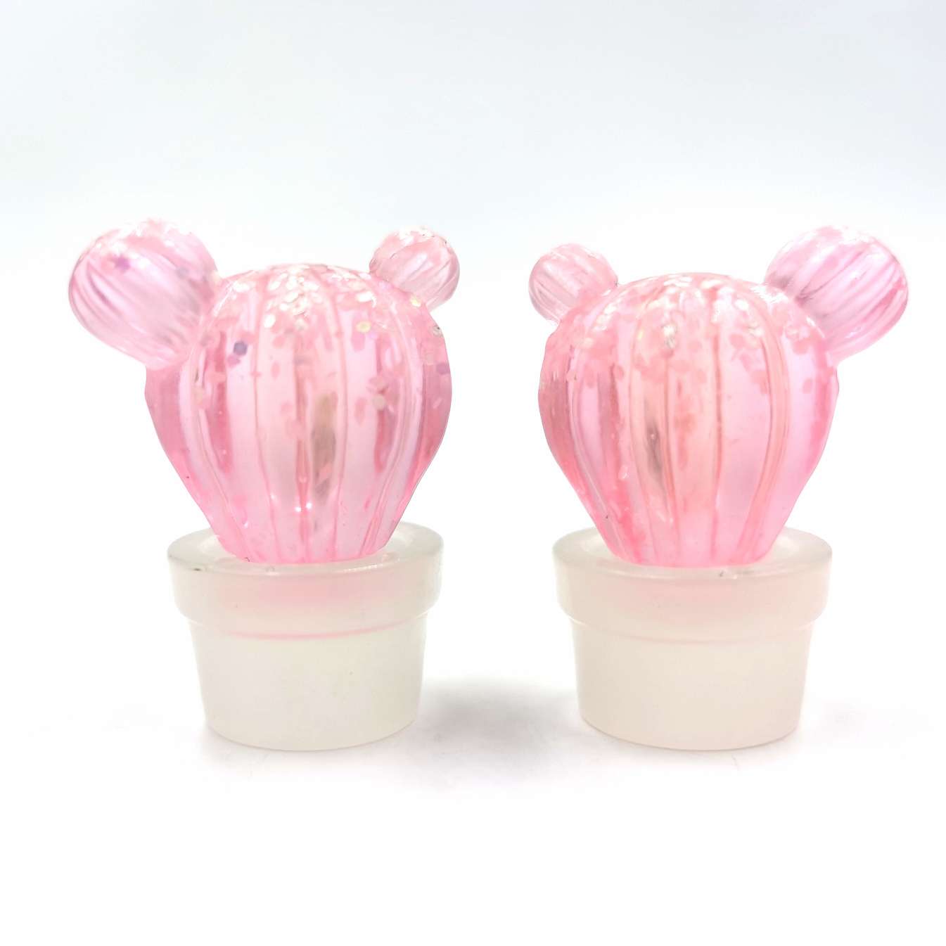 New best-selling simulation toy cactus ball pendant, decorative item, car miniature landscape resin accessory, luminous effect convenience store pic 4