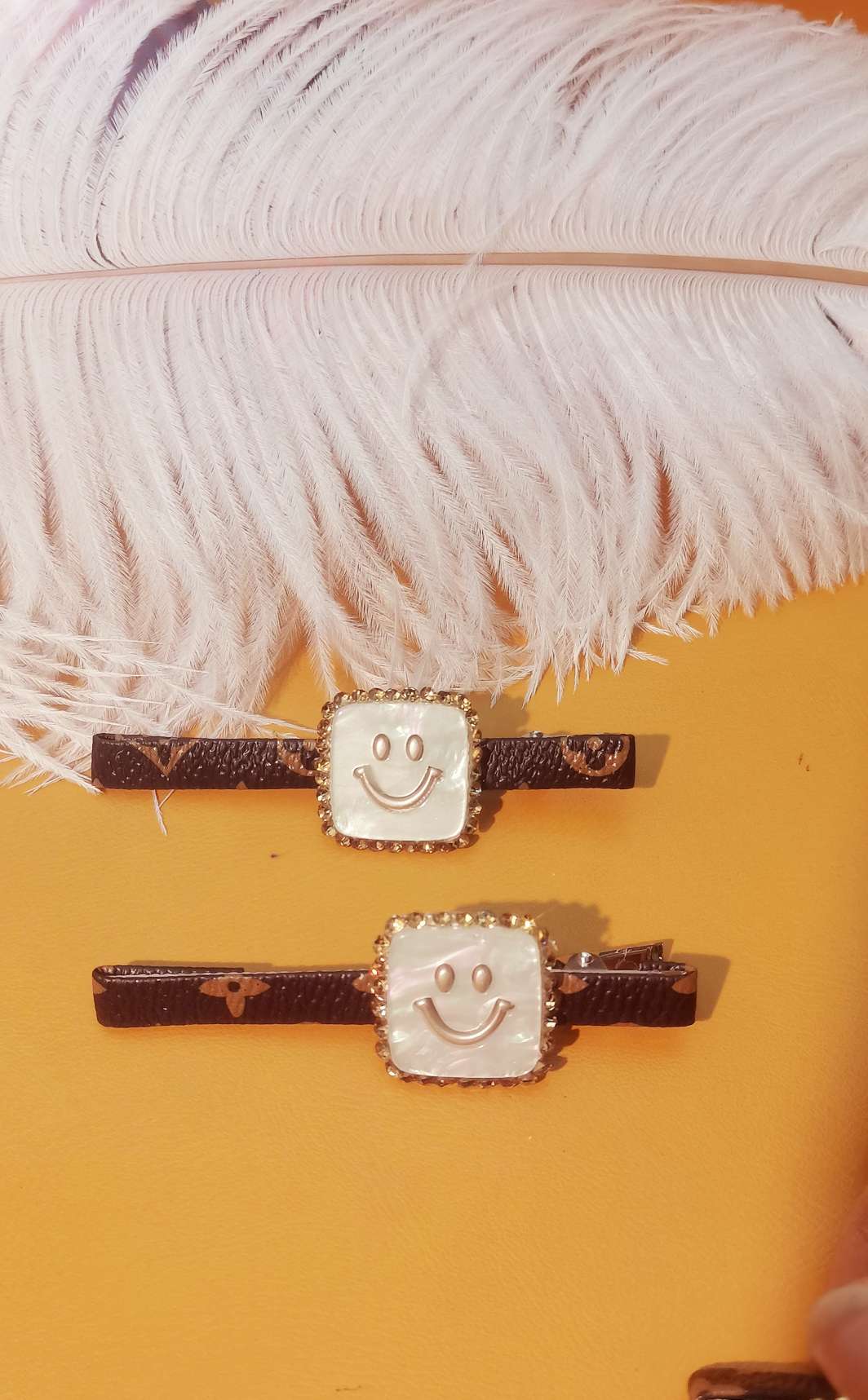 Korean version of smiling teeth