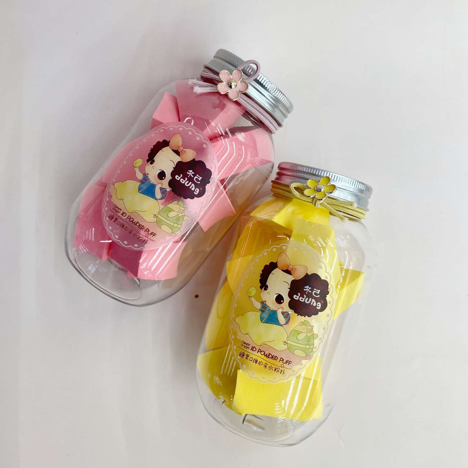 Portable fan-shaped beauty egg powder puff for makeup detail image 2