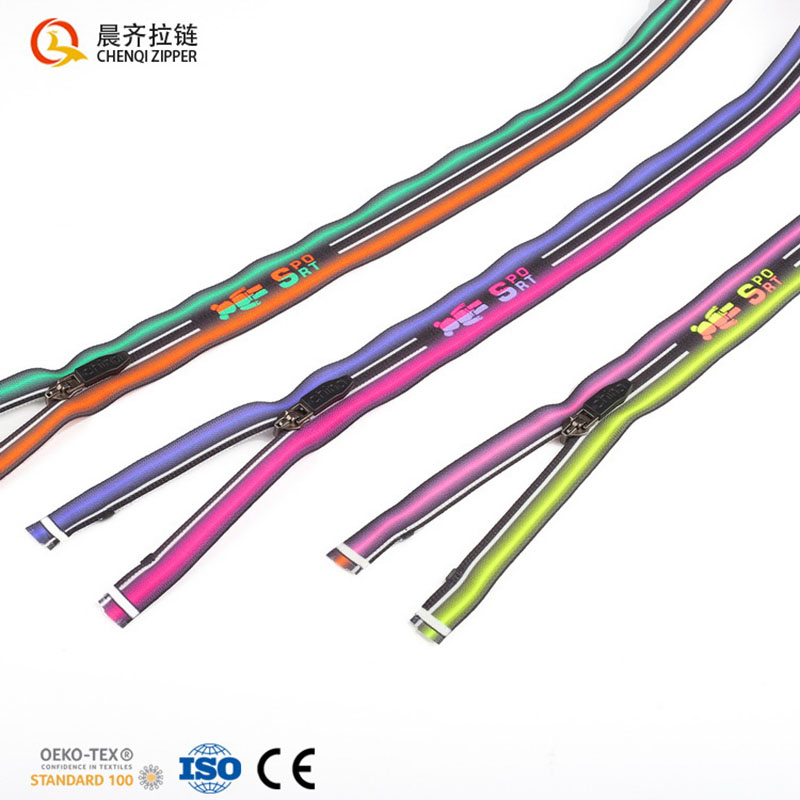 Custom-made zippers for 7# nylon reverse pull color printed fashion brand clothing accessories Specification image