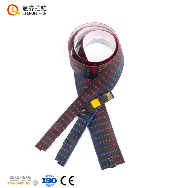No. 7 pu waterproof zipper, customizable factory direct sales, fashionable clothing zipper Specification image