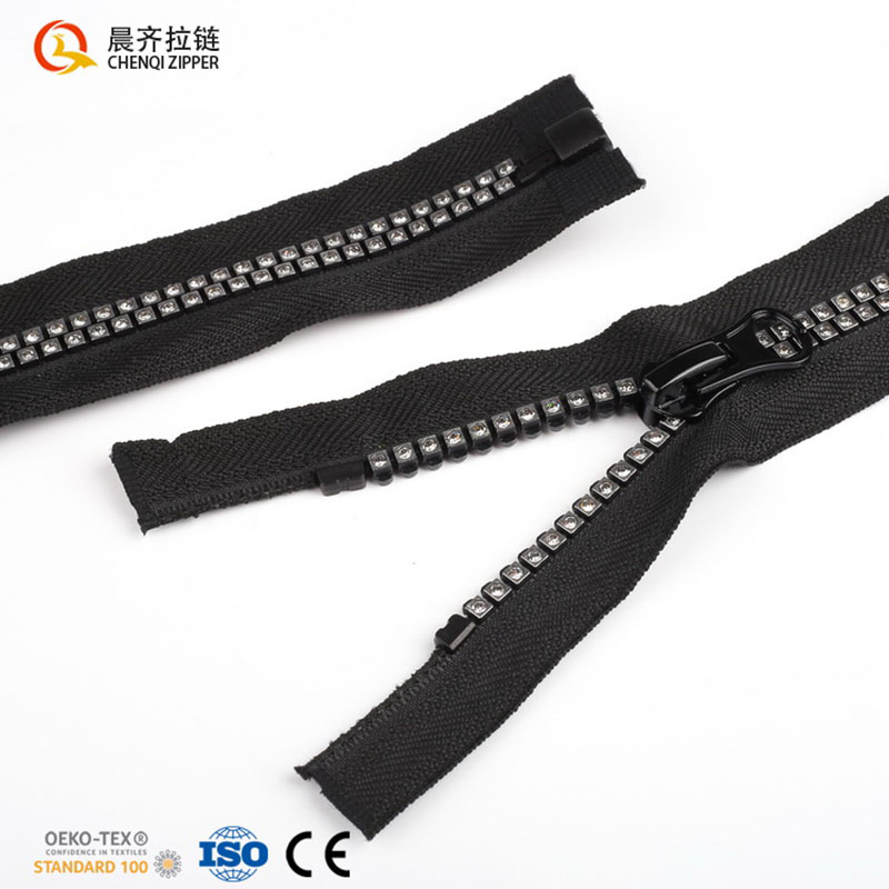 Diamond 5# plastic steel square teeth gilded diamond zipper shiny and fashionable performance costume, fashionable pants and coat
