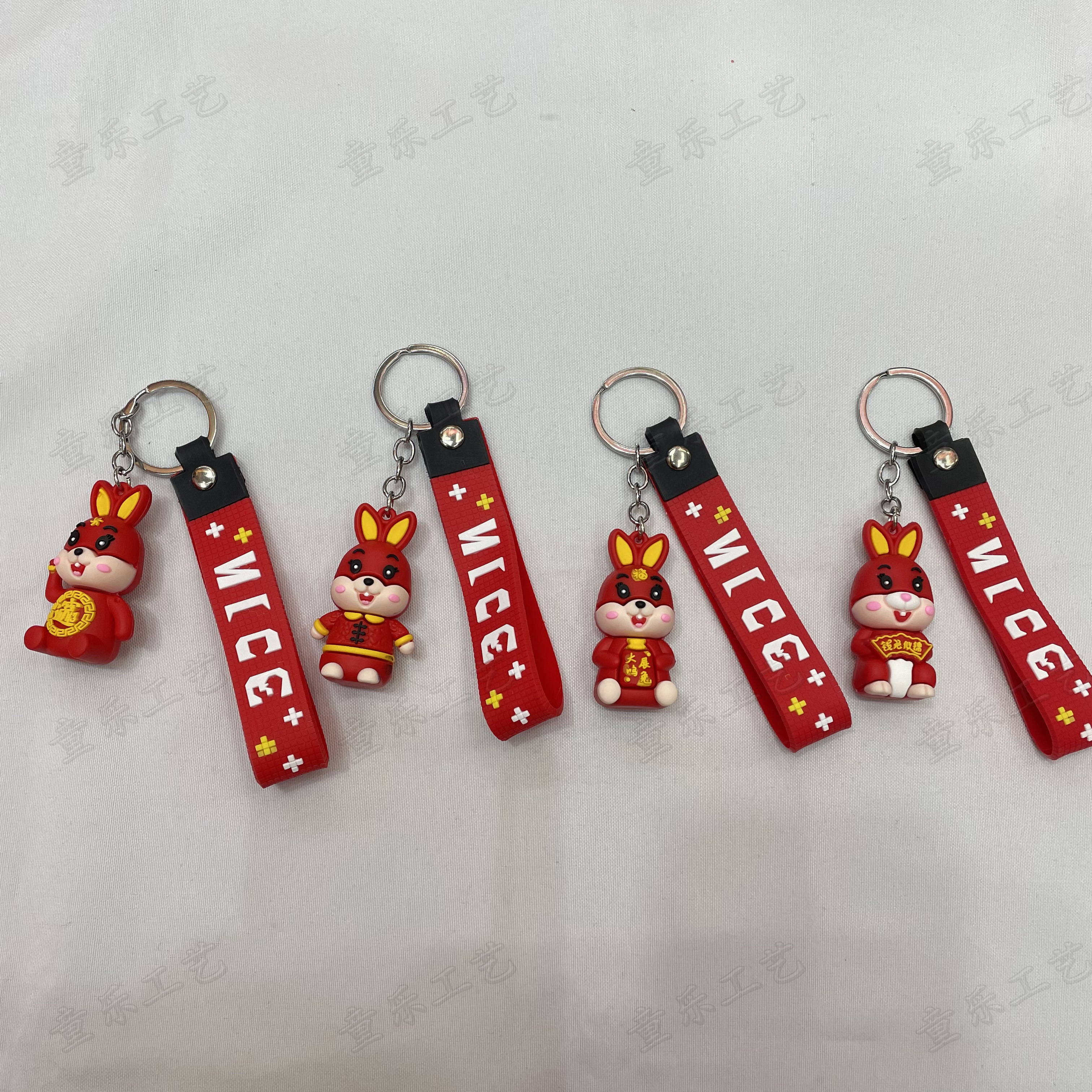 Creative internet-famous rabbit soft rubber keychain cartoon New Year rabbit key accessory 3D figurine pendant Item Picture