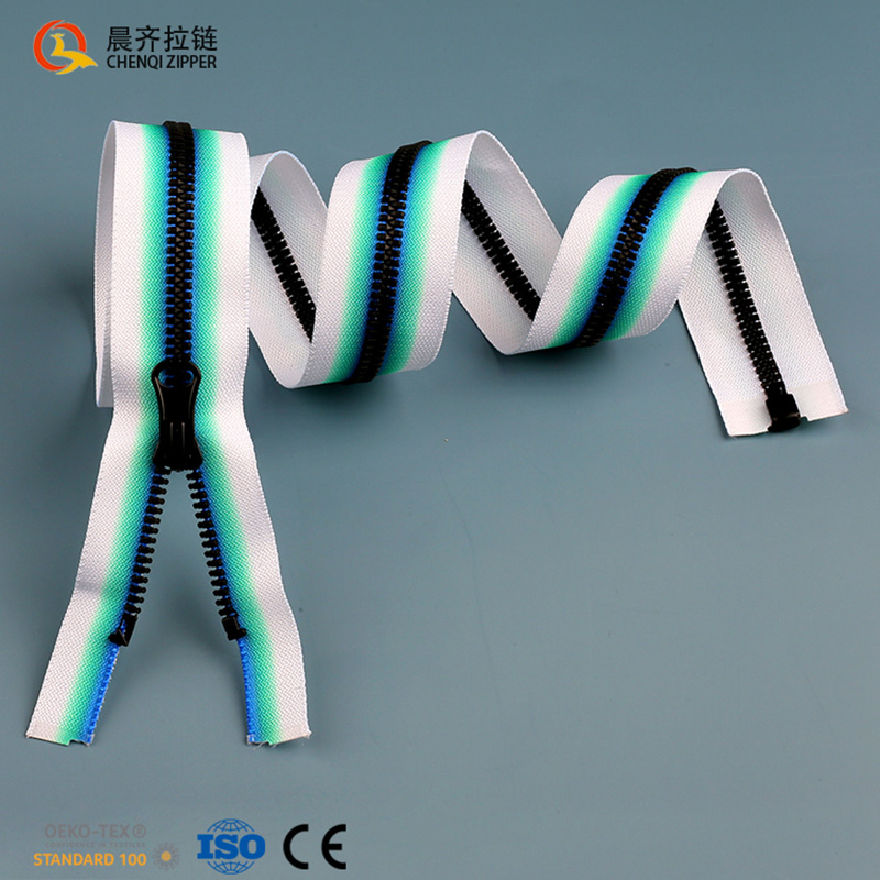 塑料拉链/玉米牙拉链/单开树脂拉链白底实物图