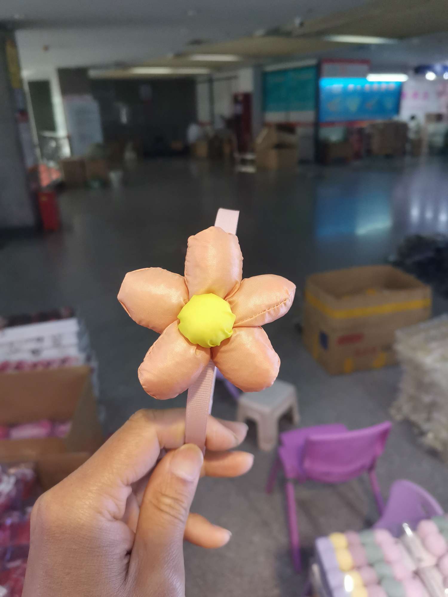 Jiarui Baby's 2022 online bestseller five-petal flower headband, filled with cotton and five-petal flowers