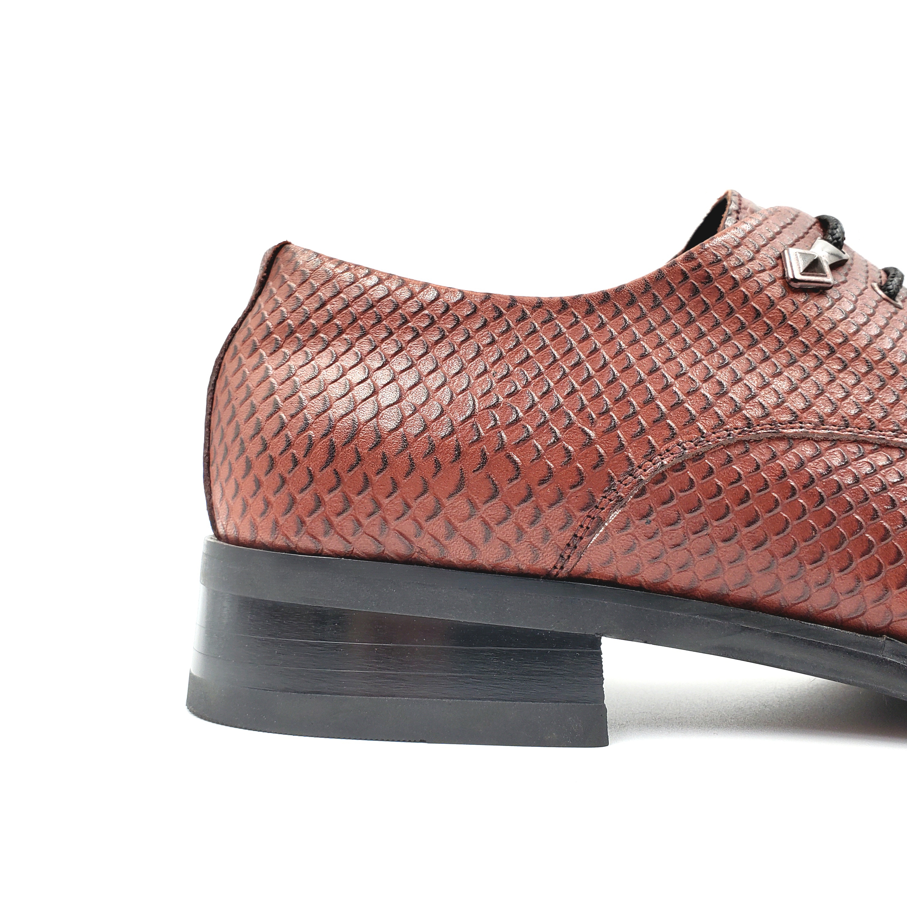 KUADU business formal retro men's wedding shoes, crocodile-patterned pointed-toe leather shoes for men, Amazon European and American plus-size men's leather shoes, fashionable details Picture