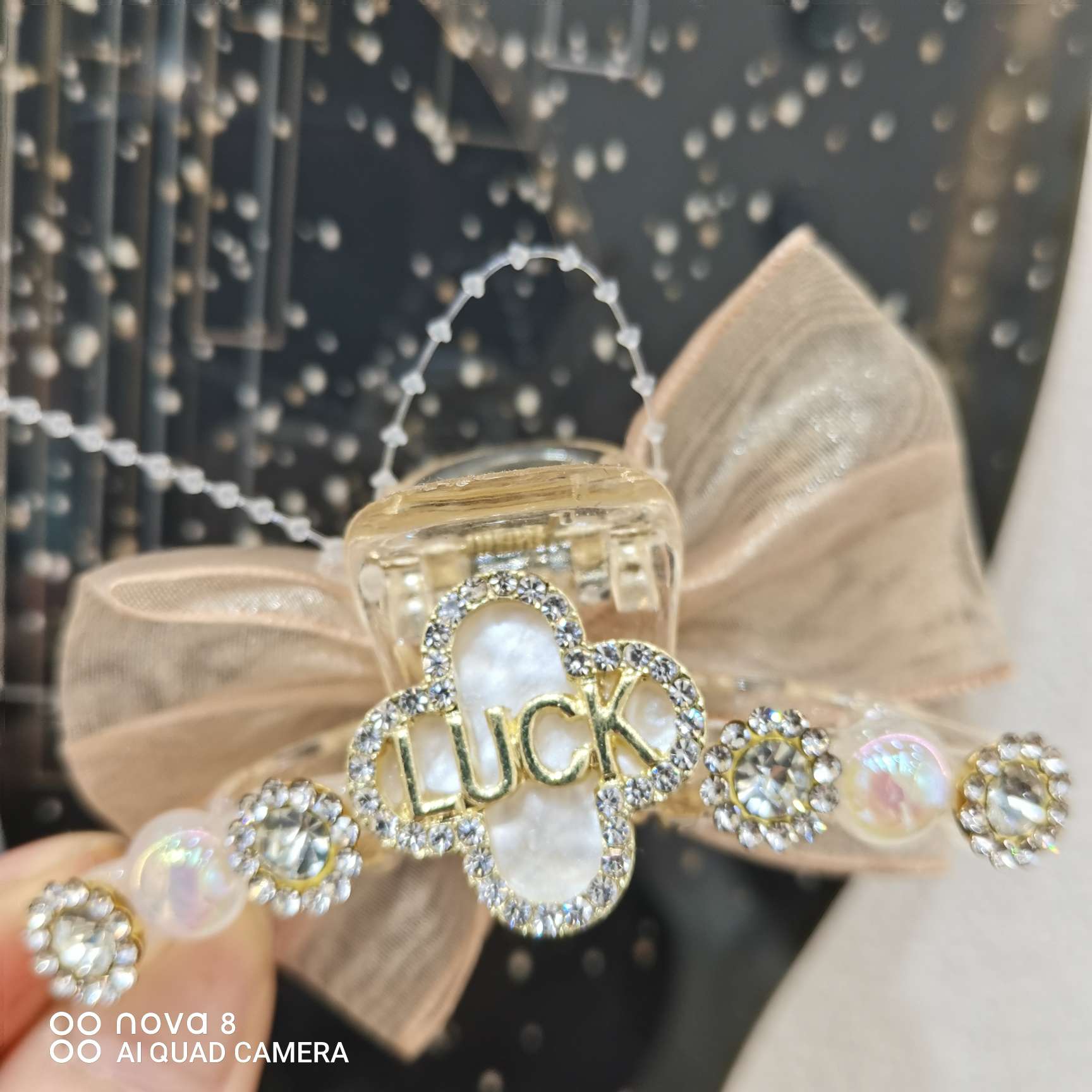 韩版香槟四叶草欧根纱中爪