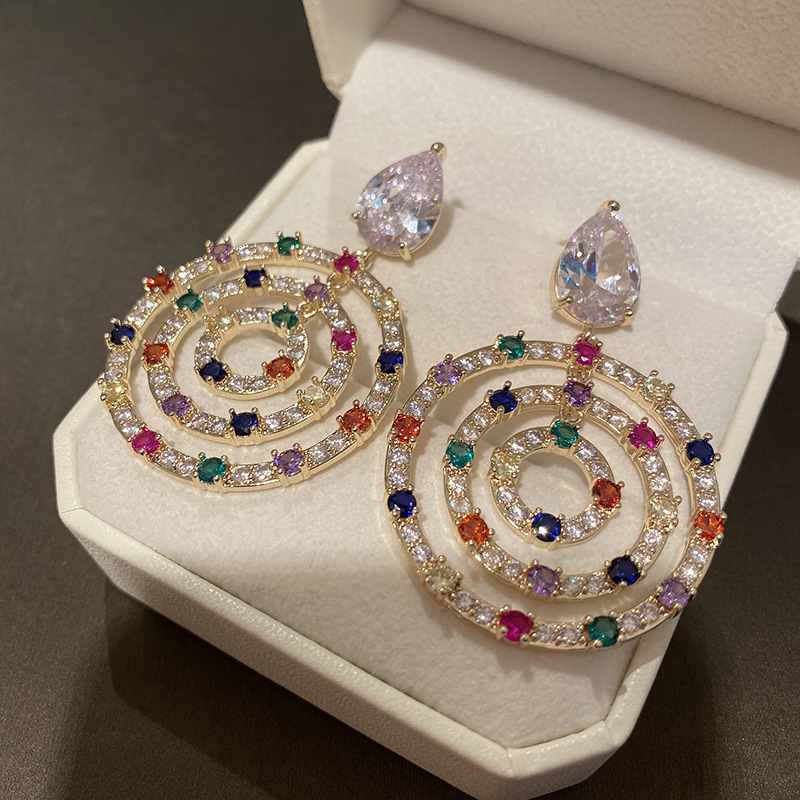 Exaggerated and personalized colored zircon ring pendant earrings, high-end full diamond circle earrings, silver needle exaggerated large version Specification image