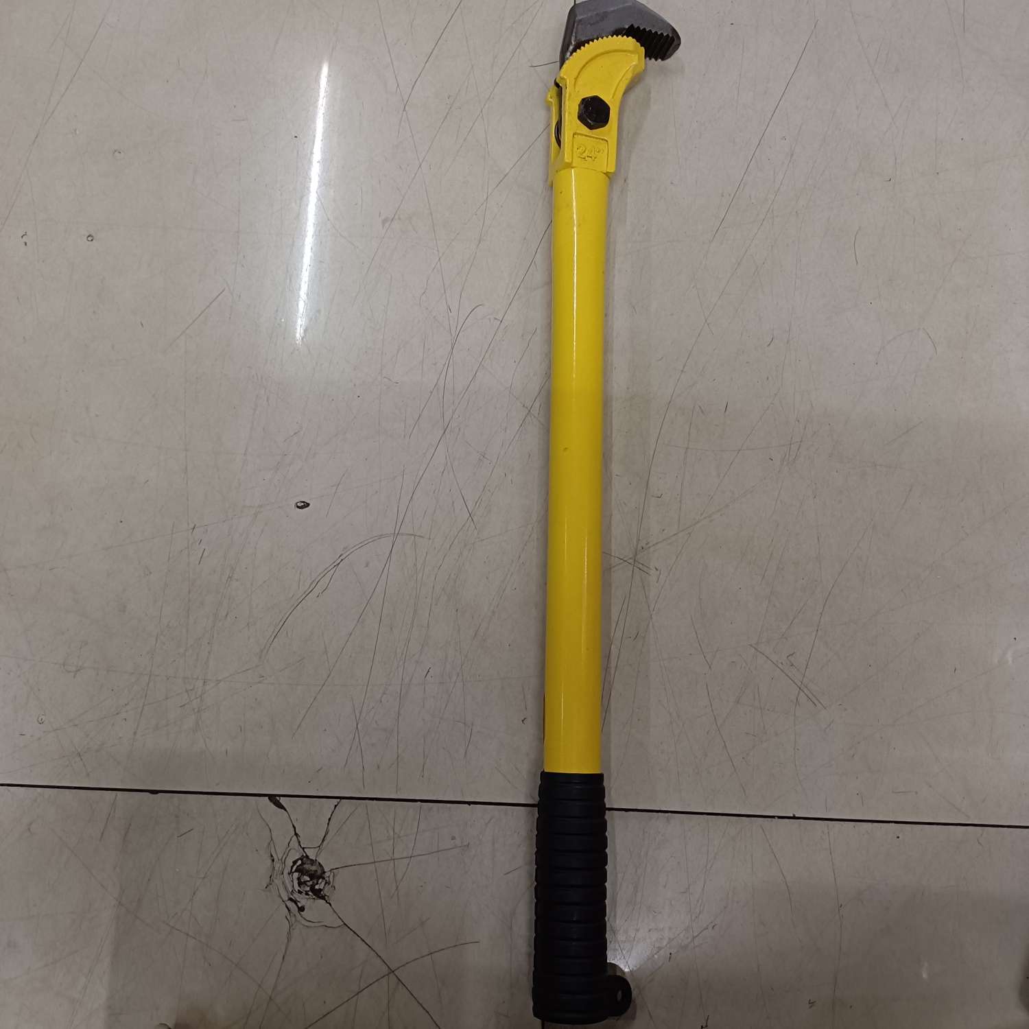 Hardware tools: Elbow, steel bar wrench, pipe wrench, quick pipe wrench, multi-functional water pipe wrench Item Picture