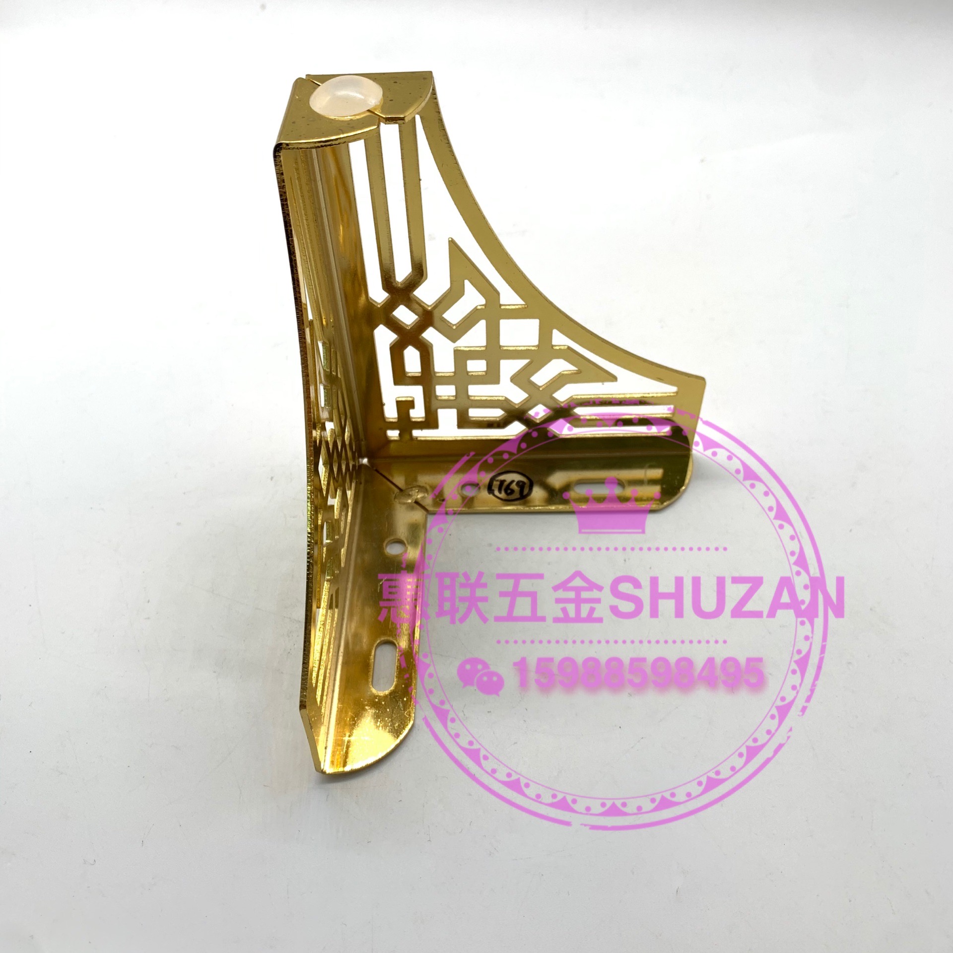 The wooden sofa legs, cabinet legs, flower corner design, invisible door magnetic attraction, and household stool legs furniture accessories are stable and durable details Picture