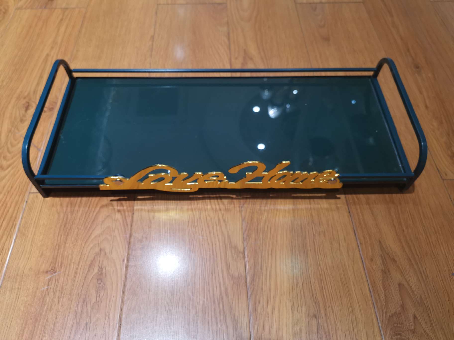 绿色金属托盘家用工艺品送人自用合适现代风格