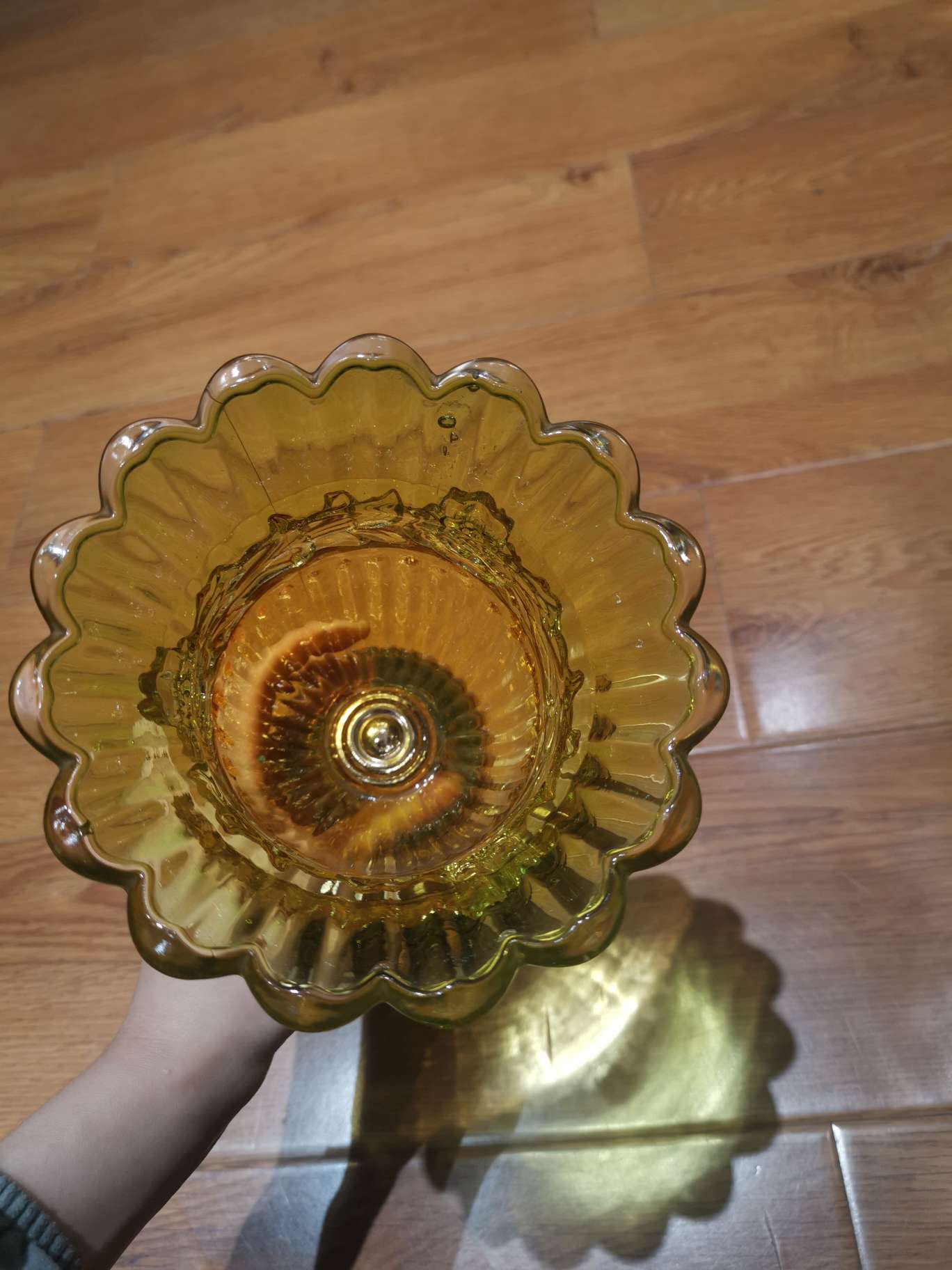 玻璃工艺品实物图