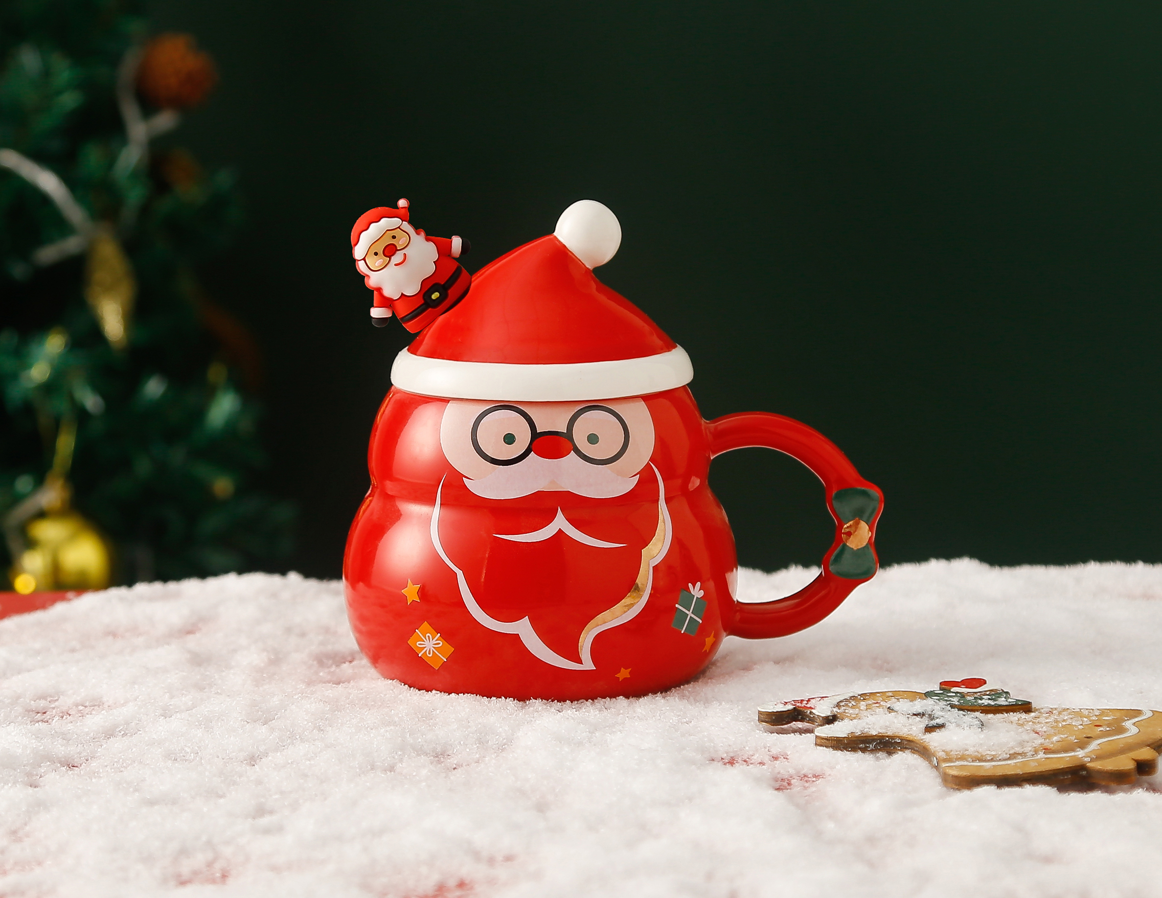 Cross-border Instagram Christmas ceramic water cup, creative covered spoon, large-capacity mug, high appearance level Christmas gift, Zhuoqia 0139 Item Picture