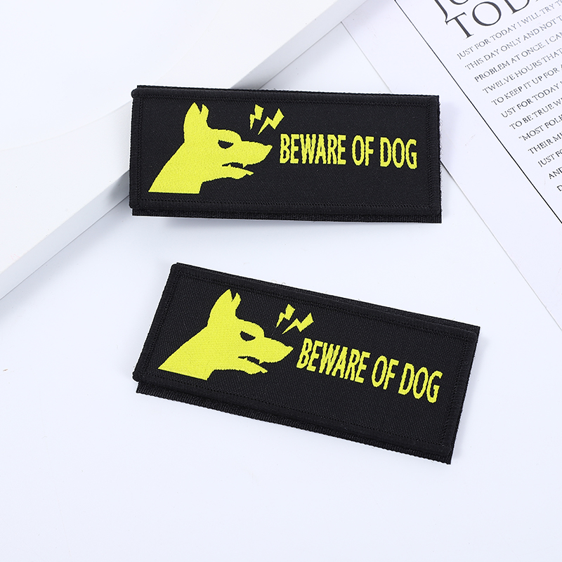 The pet Velcro series, including warning Velcro for fierce dogs, tactical fabric patches, epaulets and armbands, can be customized according to your provided pictures or samples