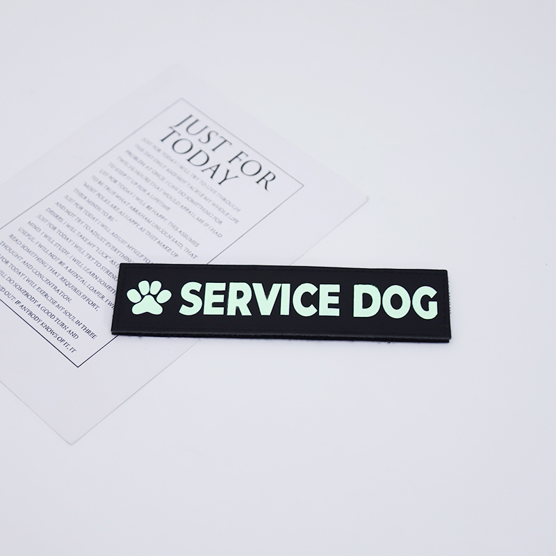 PU皮夜光魔术贴亚马逊爆款服务犬系列宠物战术布贴可来图来样订制