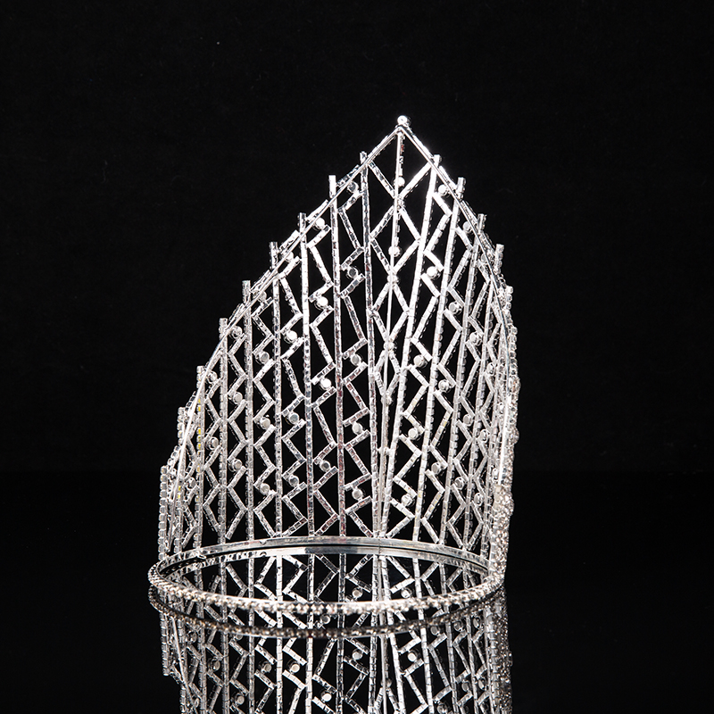 大皇冠/新娘皇冠/珠宝白底实物图