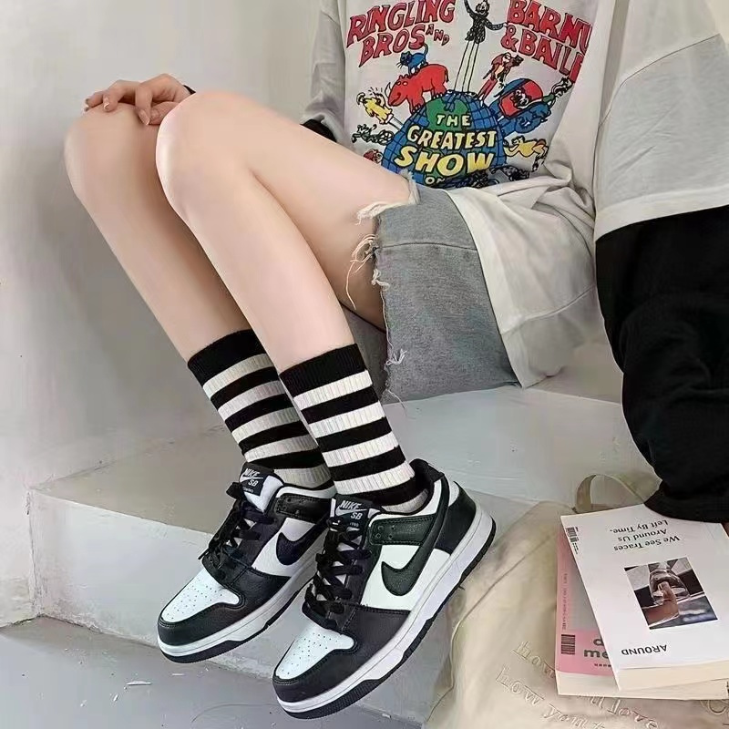月美-袜子女中筒袜秋季短袜学院风堆堆袜高帮小熊ins潮 百搭长袜 黑白袜20