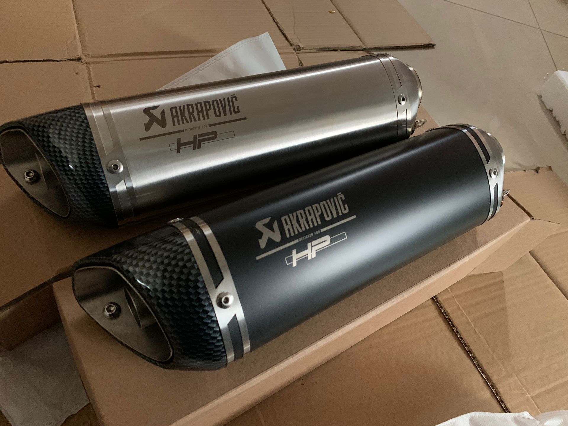 摩托车通用件实物图