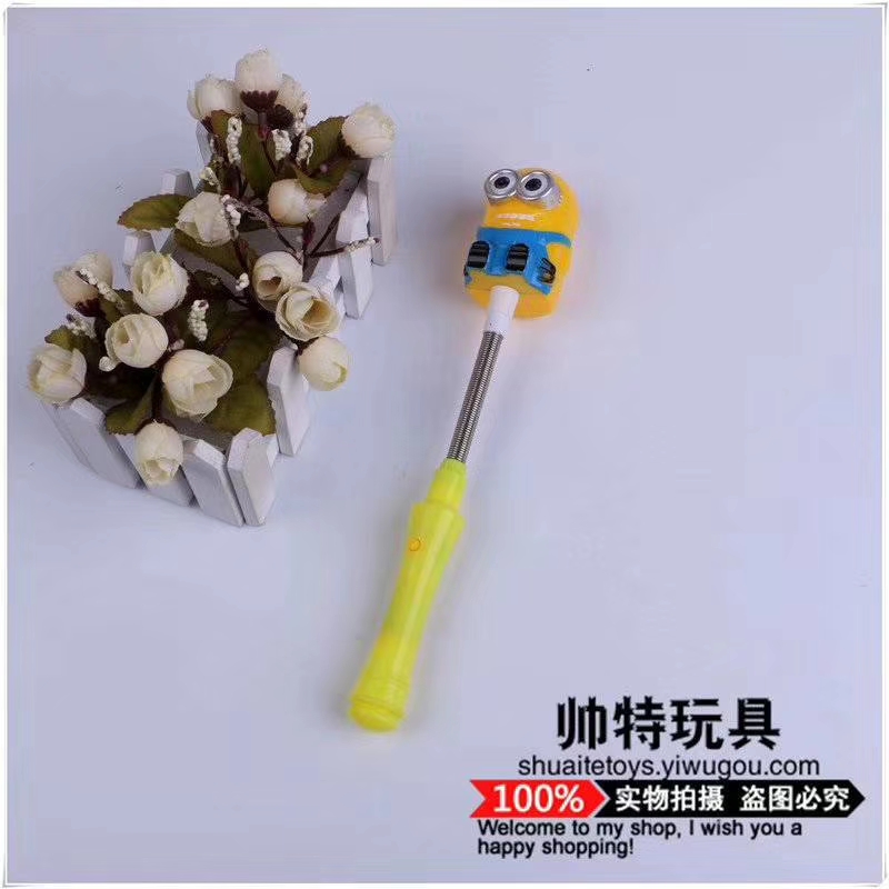Minions with flashing lights Specification image