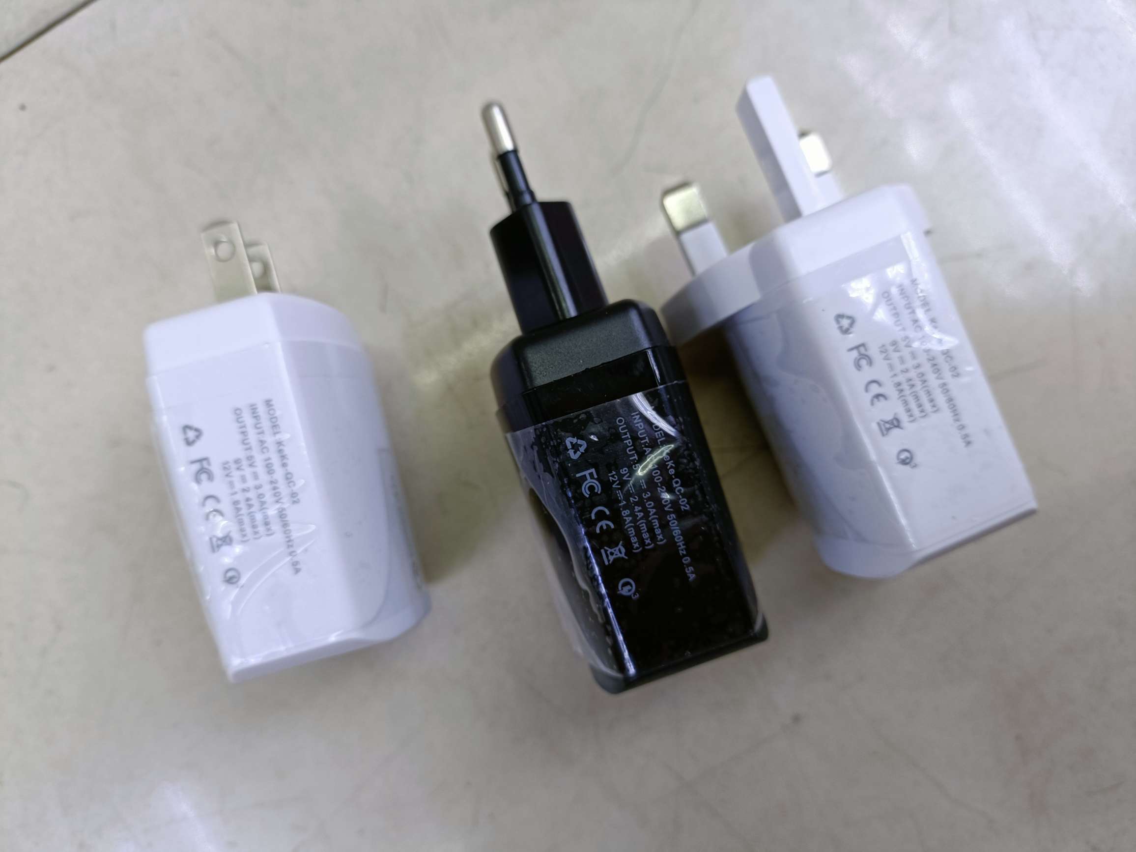 Round center single usb charger, US standard/UK standard/European standard detail image 12