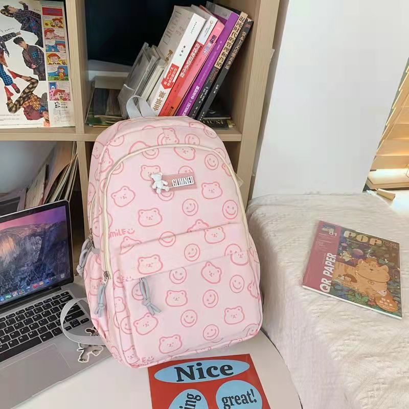 新款书包/女孩书包/韩版背包产品图