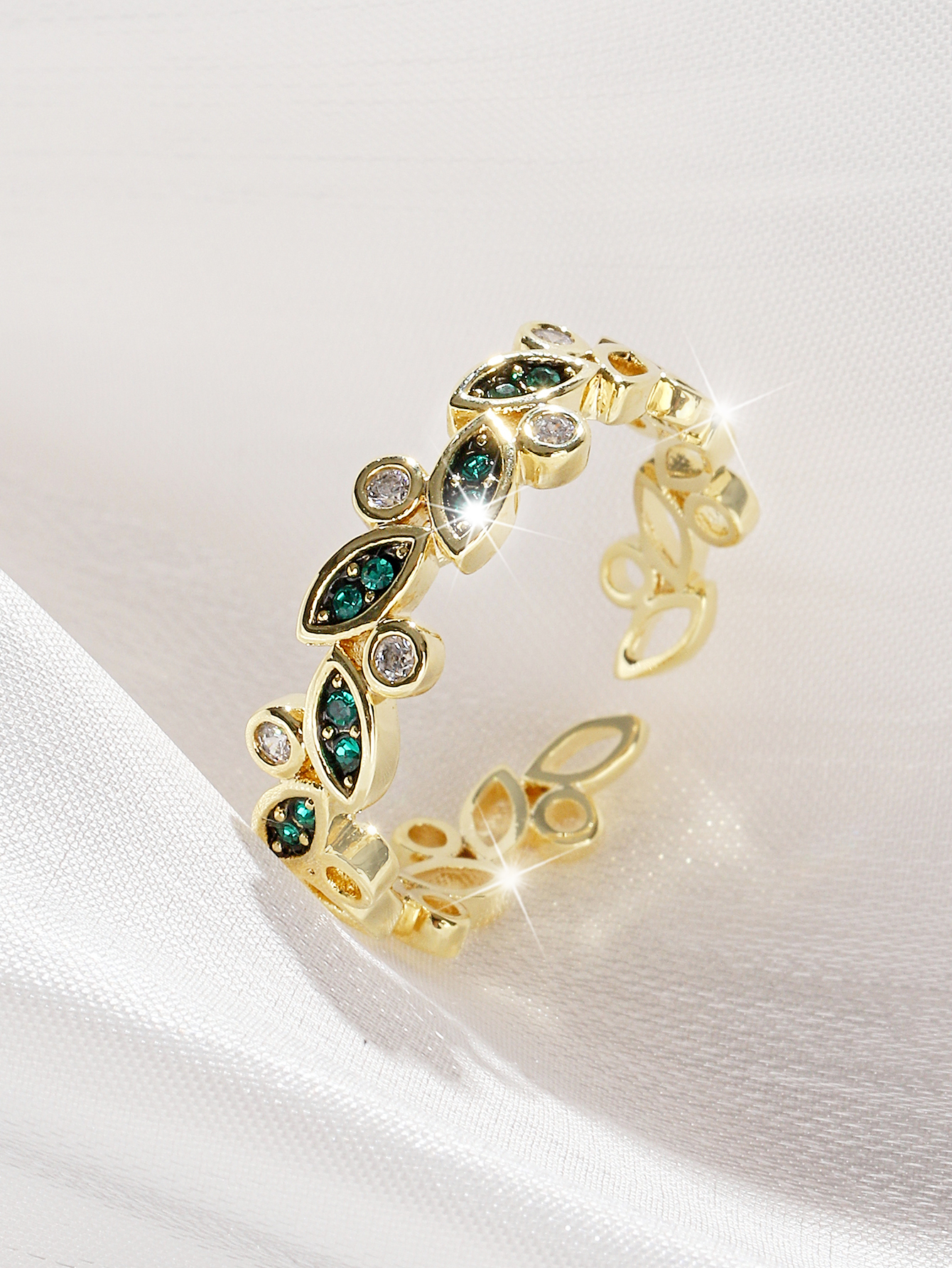 绿色小花戒指/戒指/精品戒指产品图