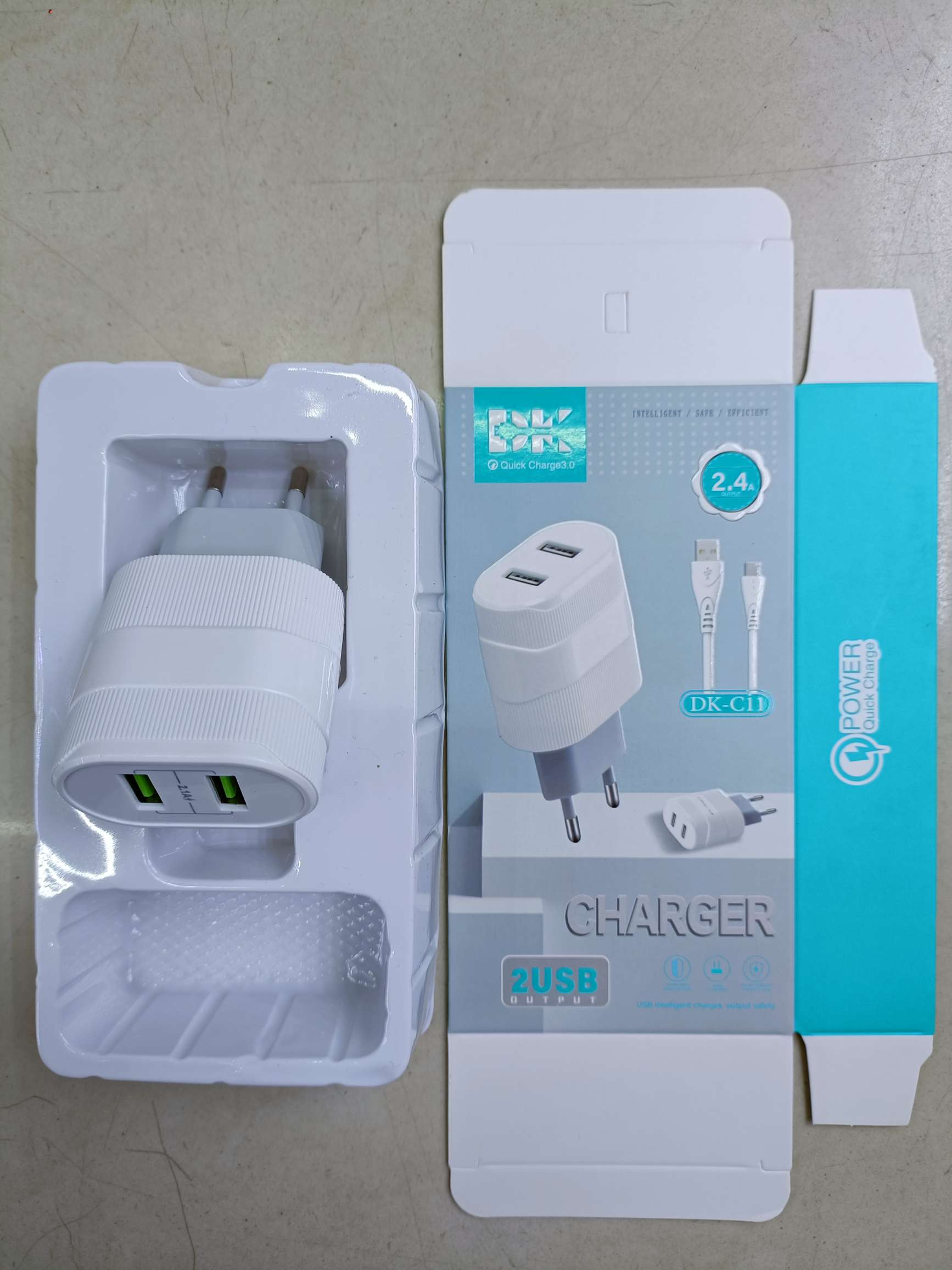 Two usb interface chargers DK-C04/C11/C12/C13/C14, two USB charging heads, Android cable, Apple cable, type-c cable detail image 5