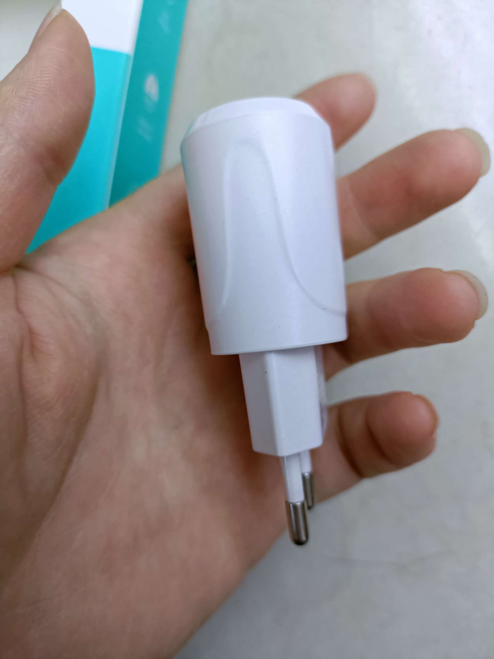 Two usb interface chargers DK-C04/C11/C12/C13/C14, two USB charging heads, Android cable, Apple cable, type-c cable detail image 3
