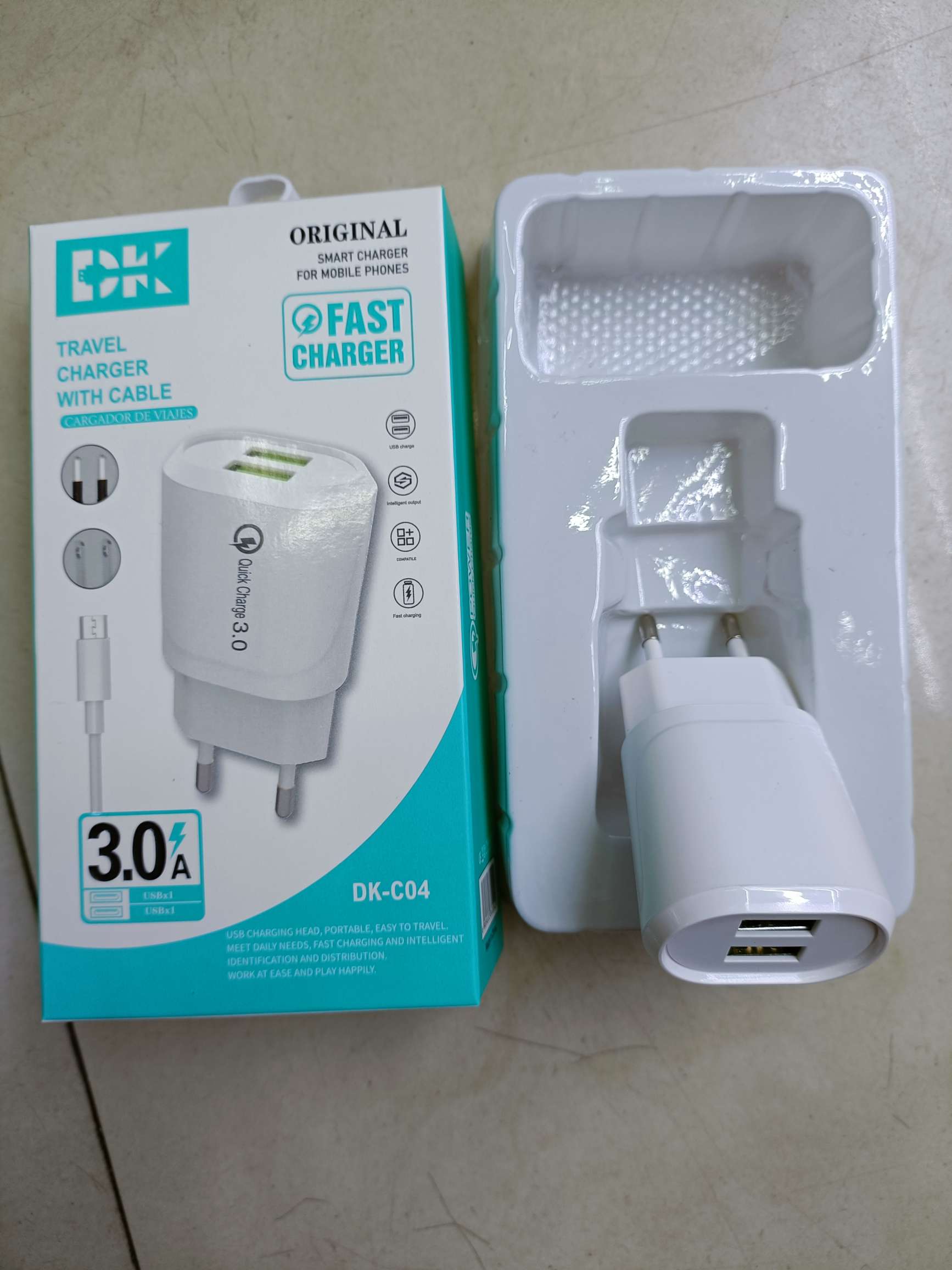 两usb接口充电器DK-C04/C11/C12/C13/C14两USB充电头配线 安卓线 苹果线 type-c线