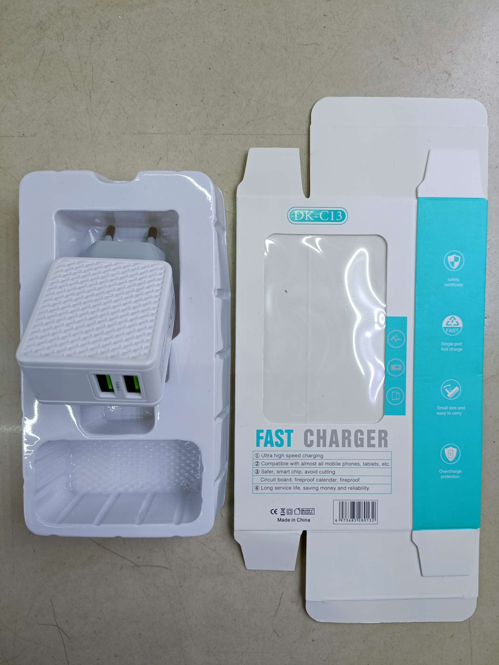 Two usb interface chargers DK-C04/C11/C12/C13/C14, two USB charging heads, Android cable, Apple cable, type-c cable detail image 14